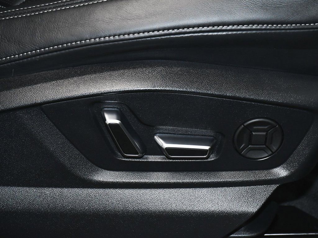 Used 2025 Audi SQ7 Premium Plus image 76