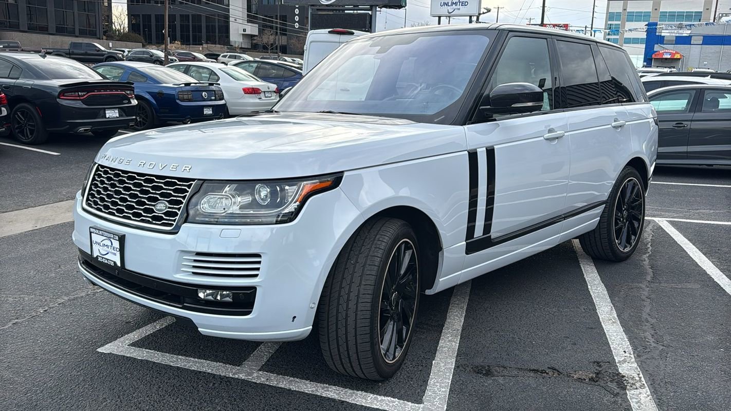 Used 2016 Land Rover Range Rover Supercharged image 7