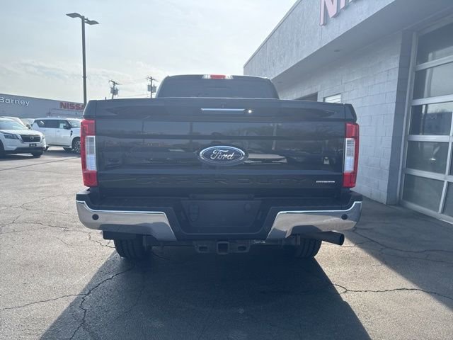 Used 2017 Ford F250 Lariat w/ Lariat Value Package AWD/4WD image 3