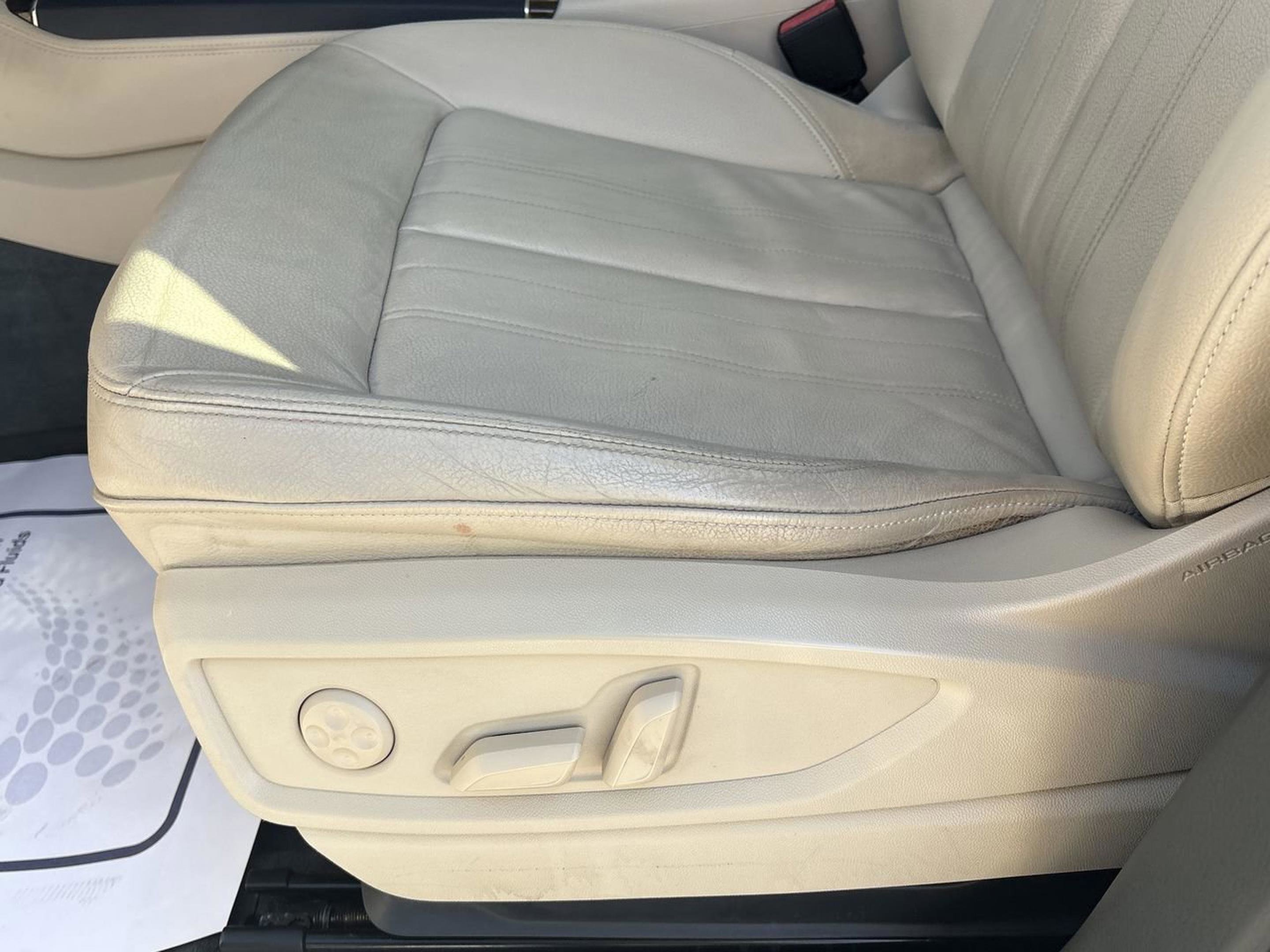 Used 2018 Audi Q5 Prestige w/ Prestige Package image 11