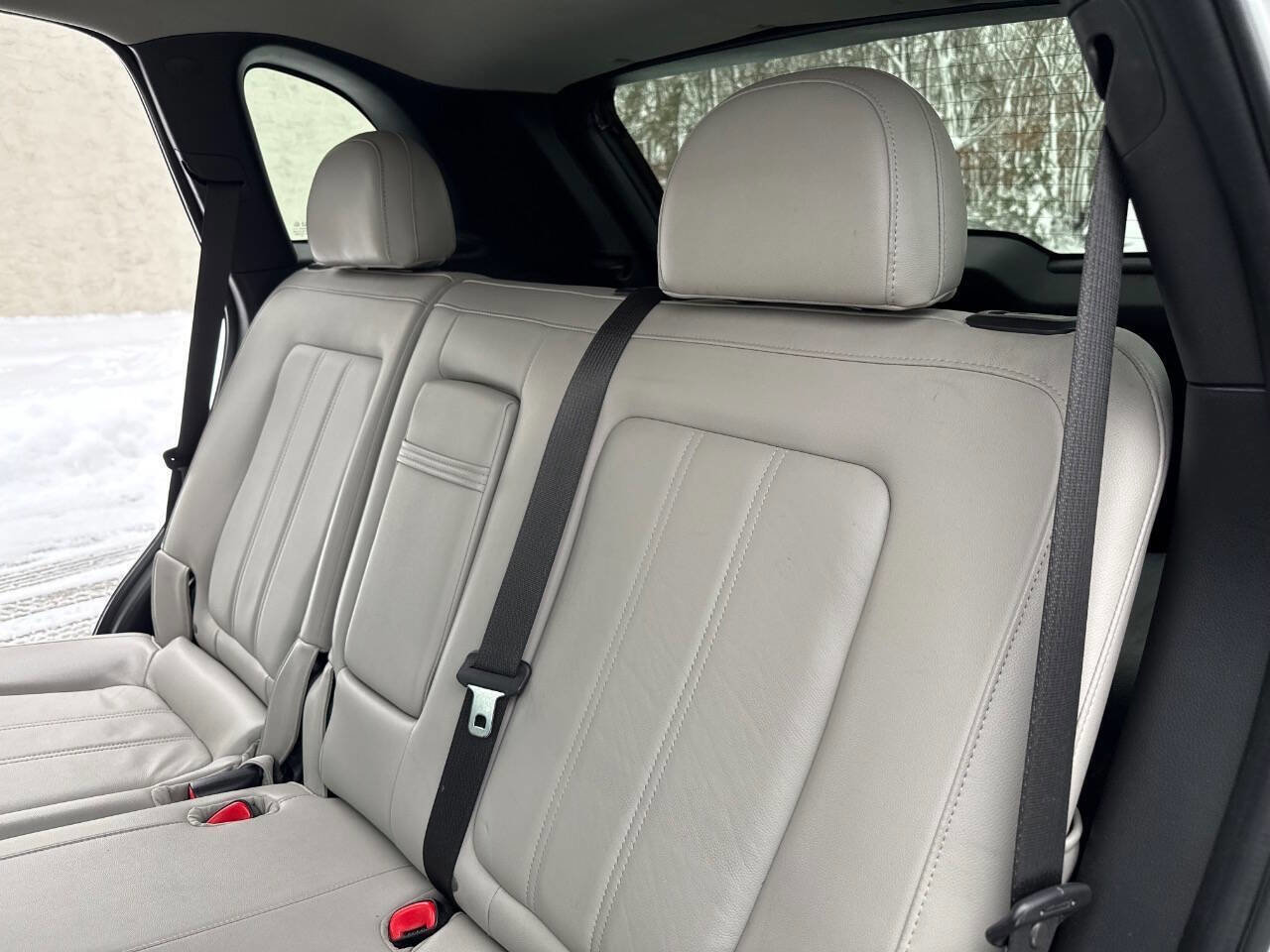 Used 2013 Chevrolet Captiva Sport LTZ FWD image 14