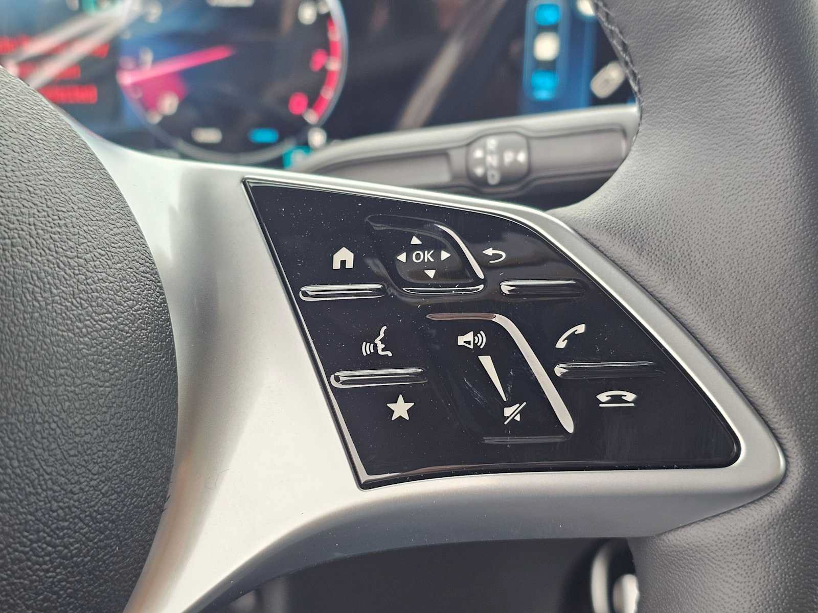 New 2026 Mercedes-Benz GLB 250 image 28