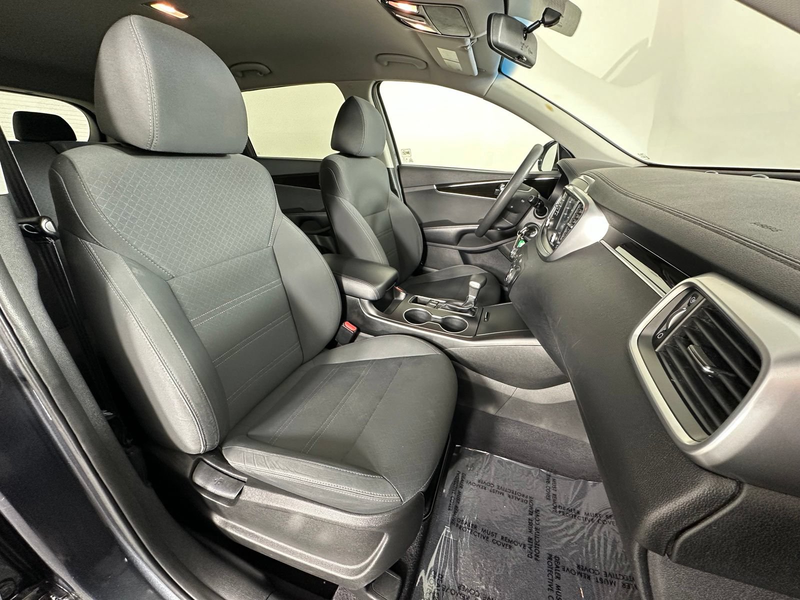 Used 2020 Kia Sorento FWD V6 image 7