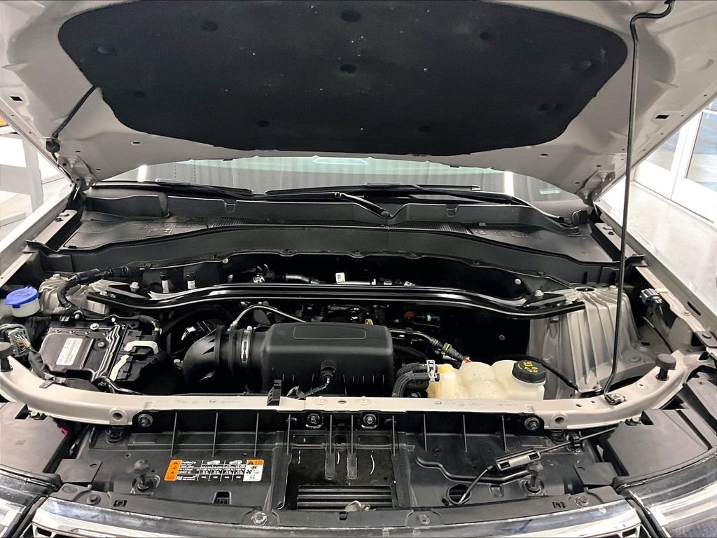 Used 2023 Ford Explorer Limited w/ Equipment Group 301A image 30