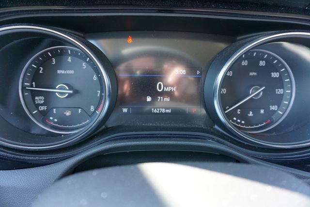Used 2023 Buick Encore GX Select w/ Safety Package II image 14