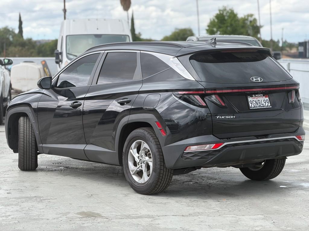 Used 2023 Hyundai Tucson SEL FWD image 3