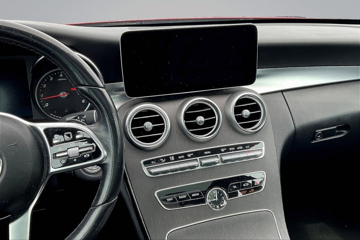 Used 2020 Mercedes-Benz C 300 Sedan w/ Premium Package image 6