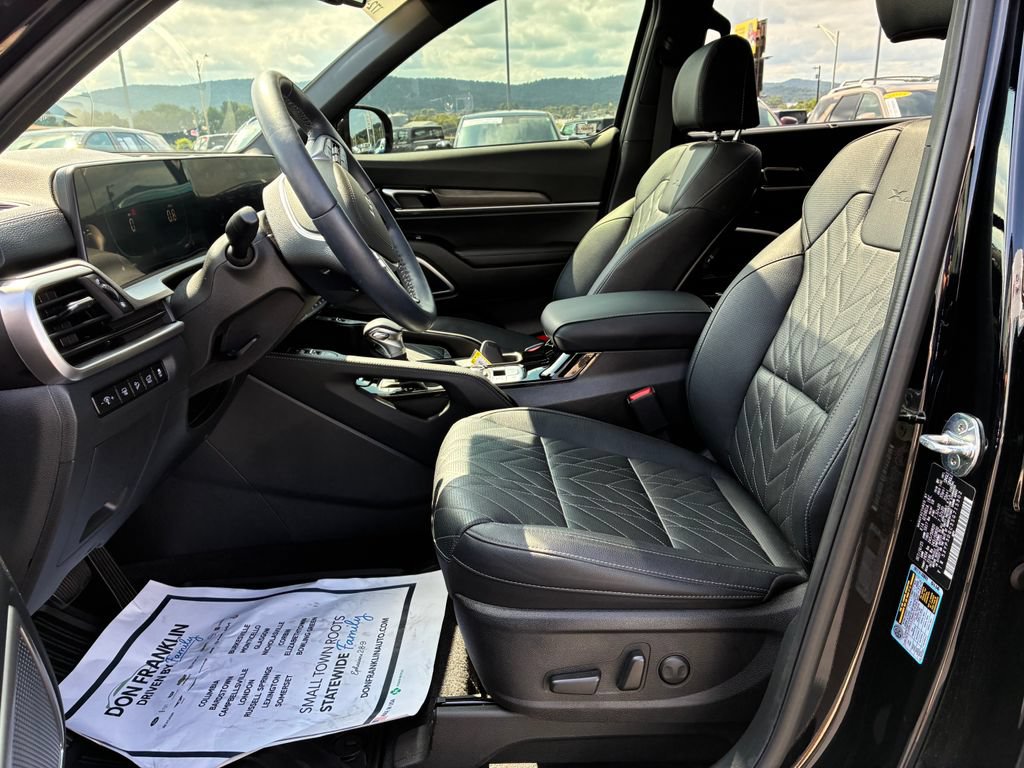 Used 2025 Kia Telluride EX X-Line AWD/4WD image 8