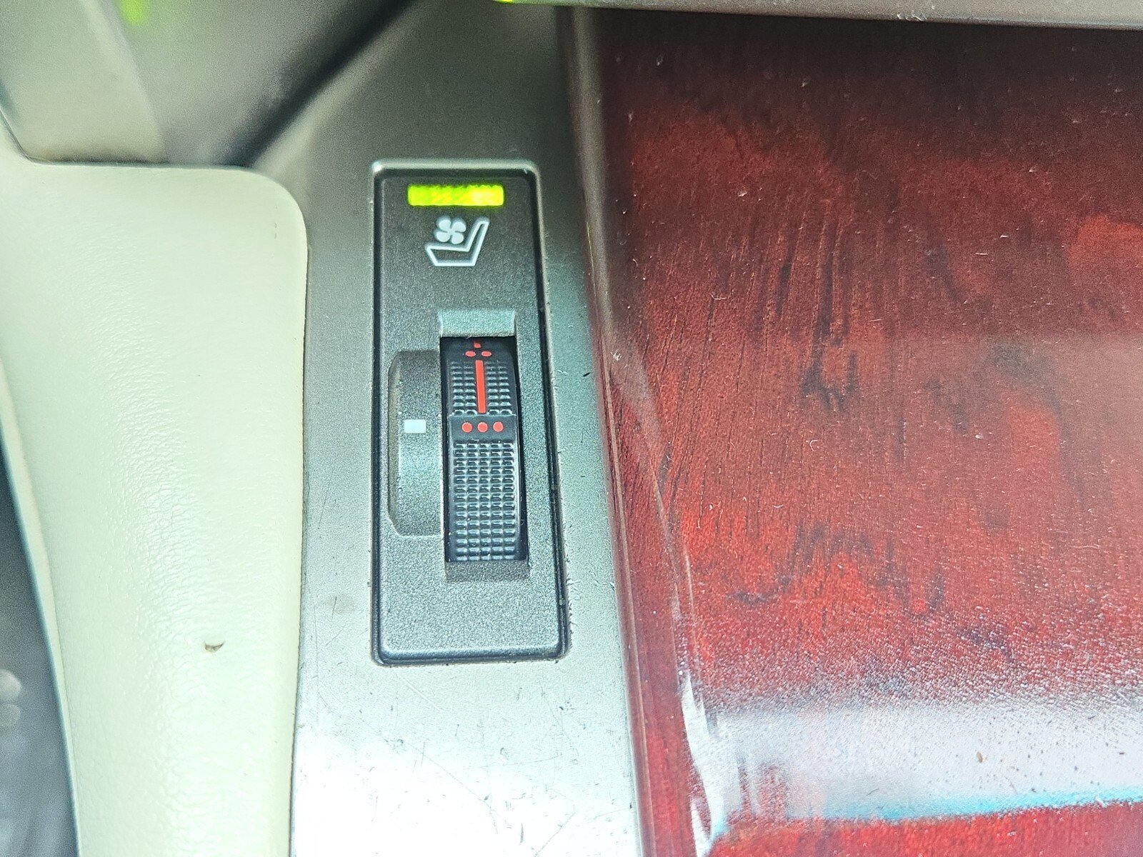 Used 2012 Lexus GX 460 image 28