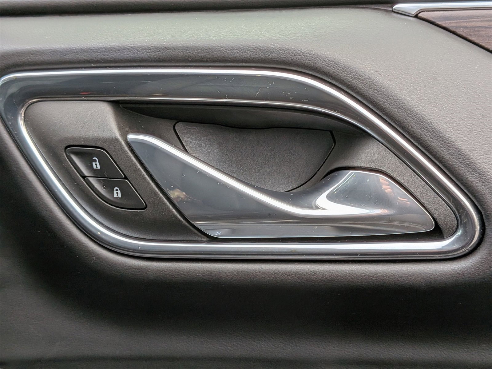 Used 2023 Chevrolet Tahoe LT w/ Luxury Package image 36