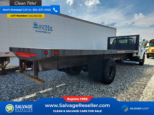 Used 2015 Ford F650 2WD Regular Cab Super Duty image 4