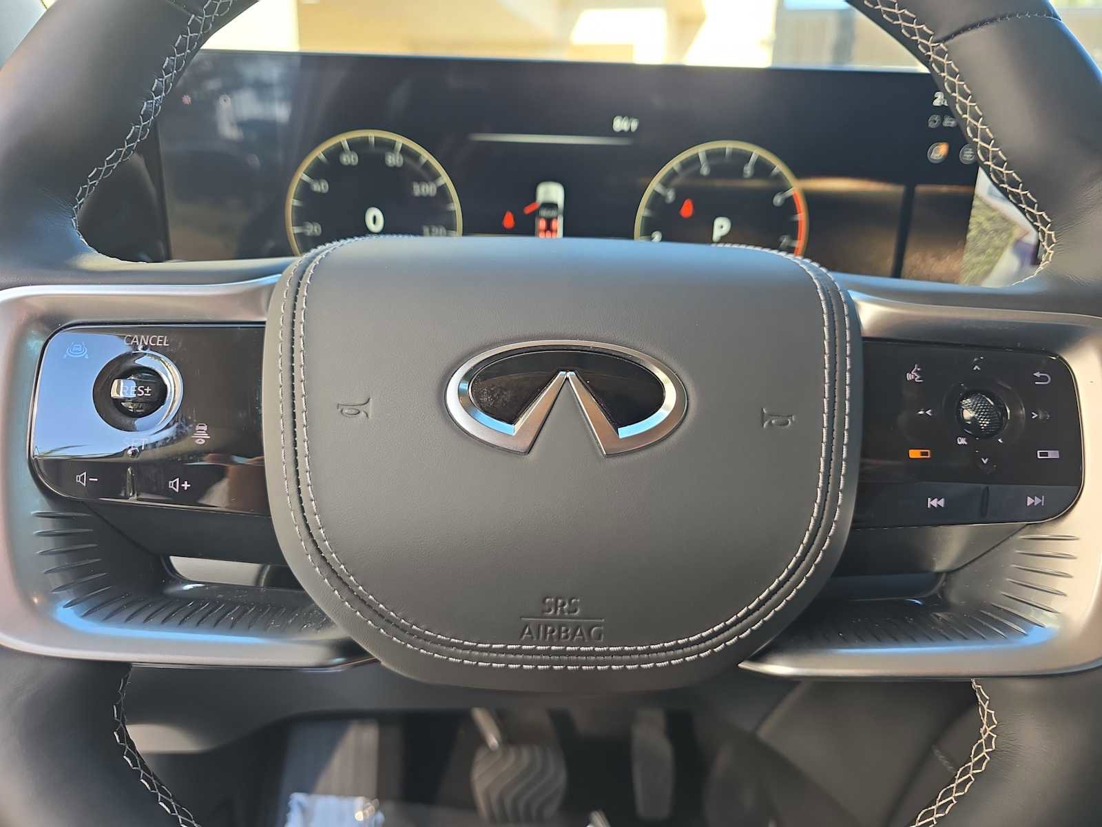 Certified 2025 INFINITI QX80 Sensory image 23