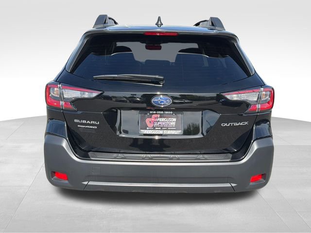 Used 2025 Subaru Outback Premium image 6