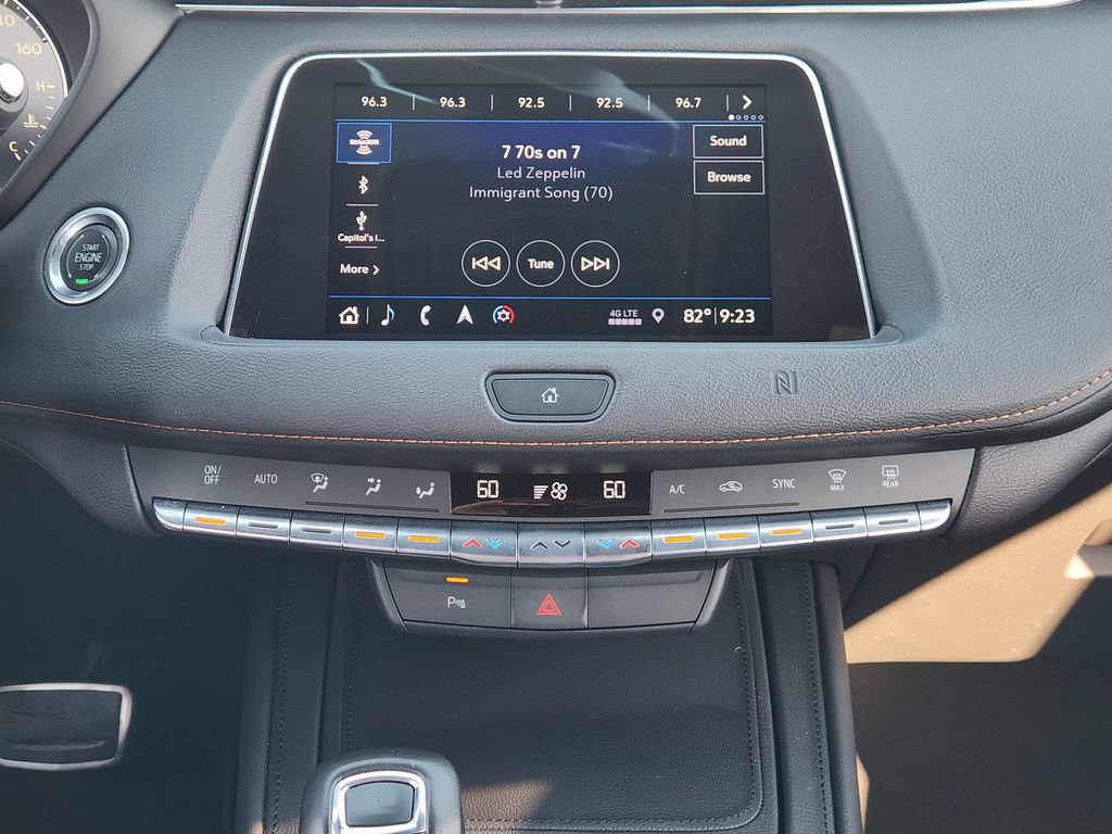 Used 2019 Cadillac XT4 Sport FWD image 18