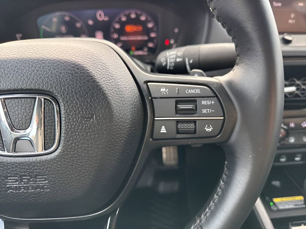 Used 2025 Honda Accord Sport image 16