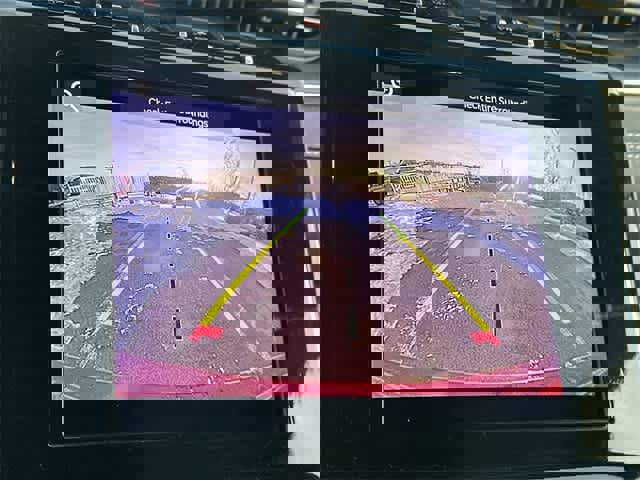 Used 2023 Jeep Grand Cherokee Altitude image 14