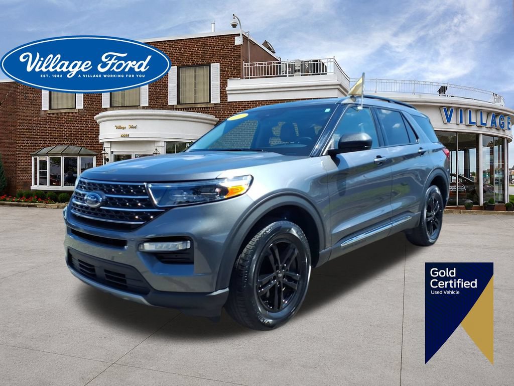 Certified 2024 Ford Explorer XLT w/ Equipment Group 202A