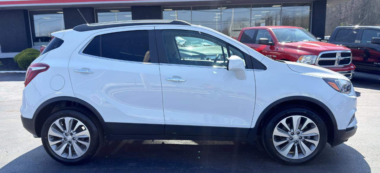 Used 2020 Buick Encore Preferred FWD image 8