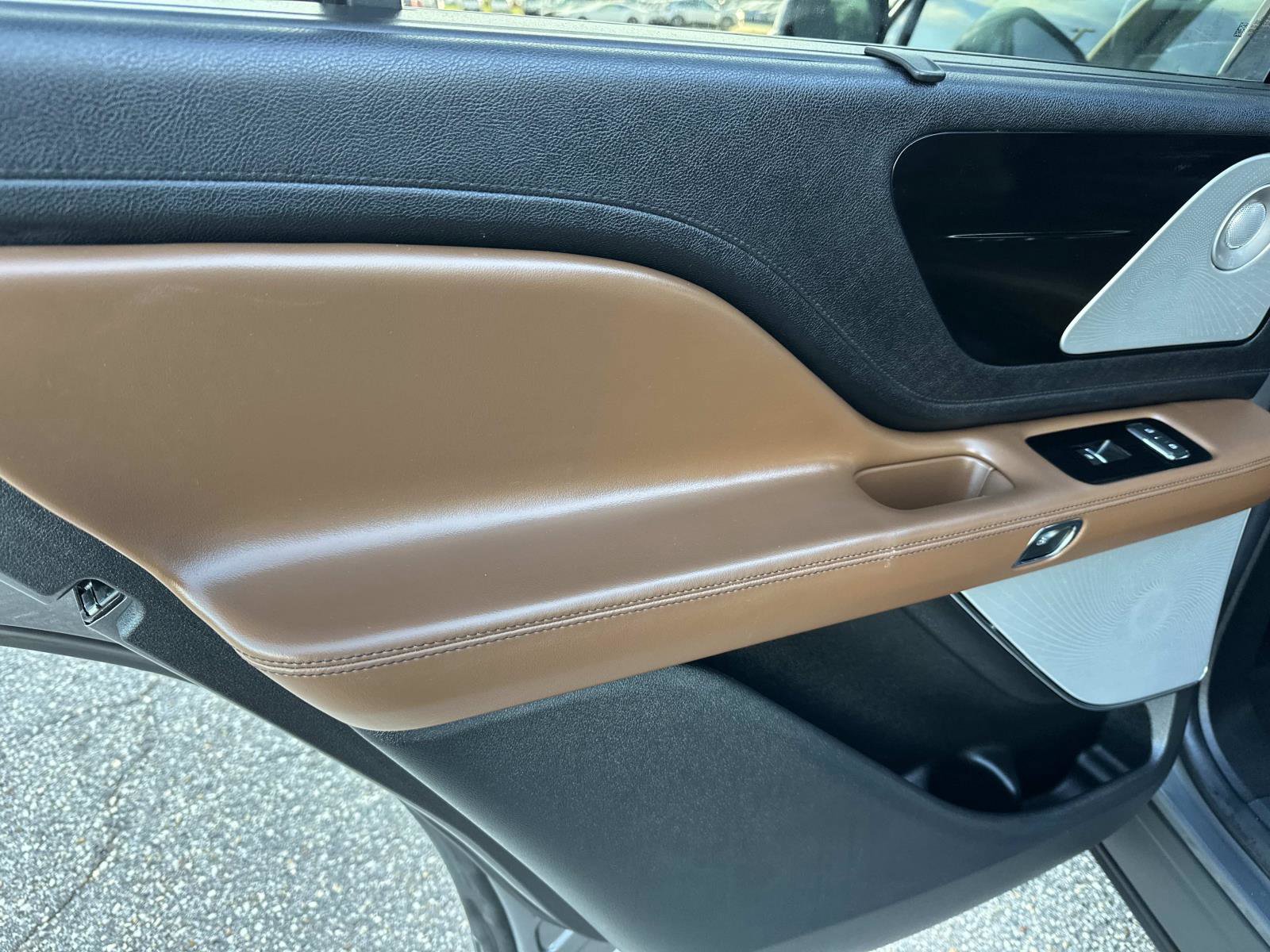 Used 2022 Lincoln Aviator Reserve w/ Equipment Group 201A image 20