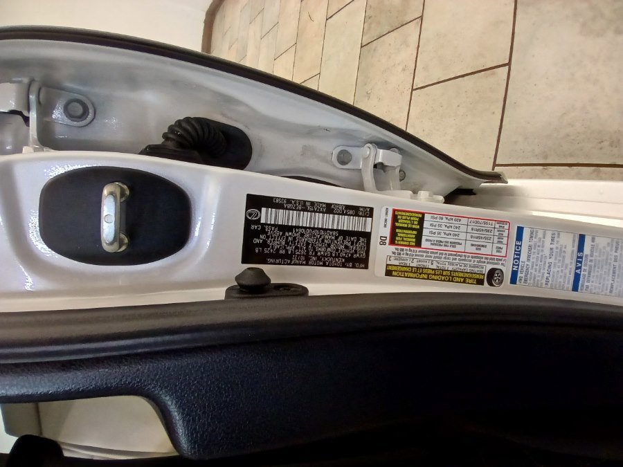 Used 2023 Lexus ES 250 w/ Premium Package image 26