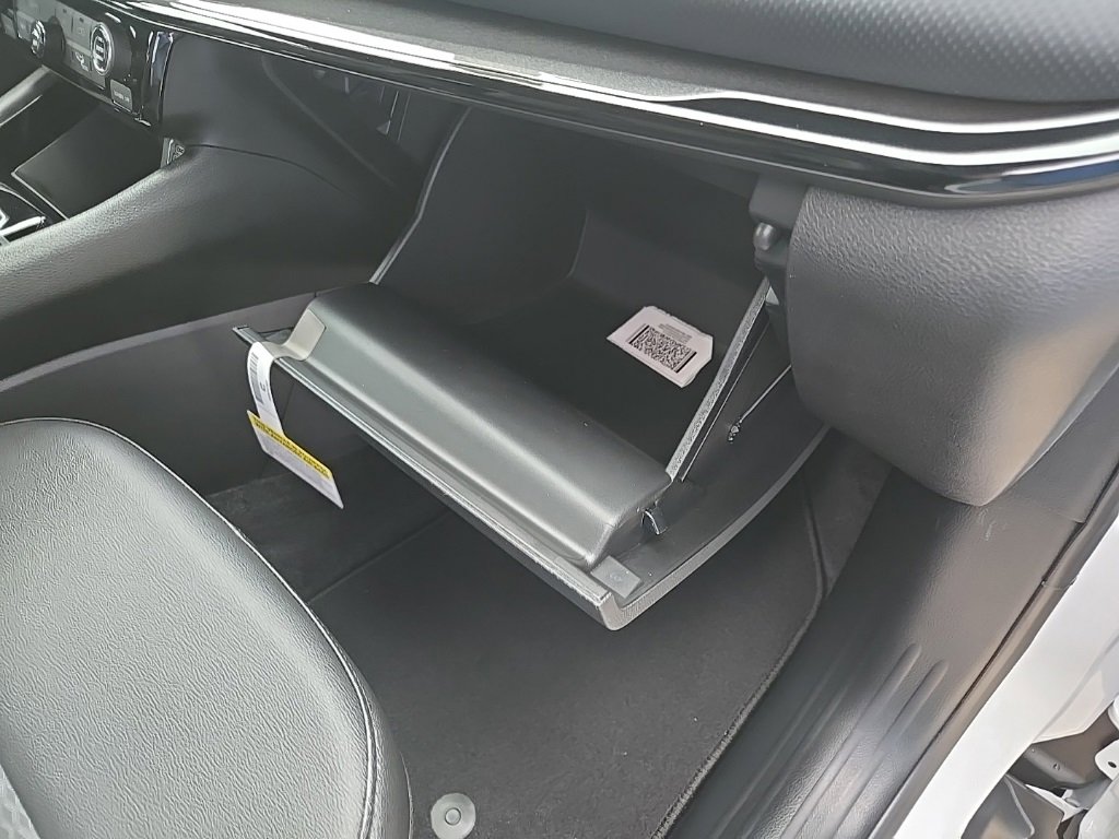 Used 2026 Jeep Compass Latitude image 69