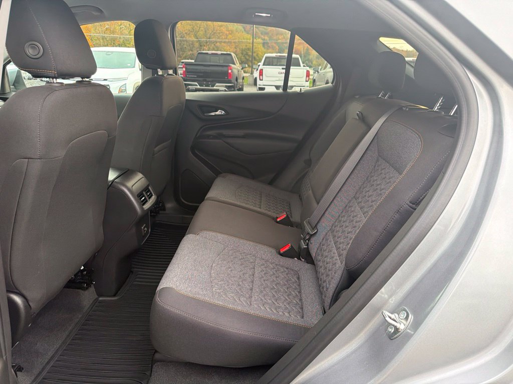 Used 2024 Chevrolet Equinox LT AWD/4WD image 31