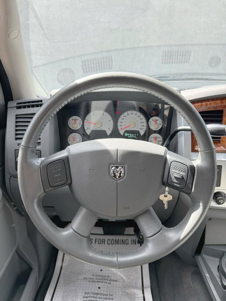 Used 2006 Dodge Ram 2500 Truck Laramie AWD/4WD image 18