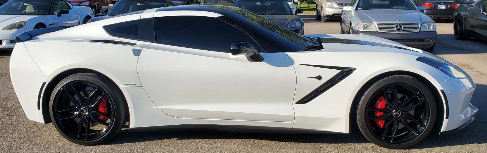 Used 2015 Chevrolet Corvette Stingray Coupe w/ 2LT Preferred Equipment Group RWD image 6