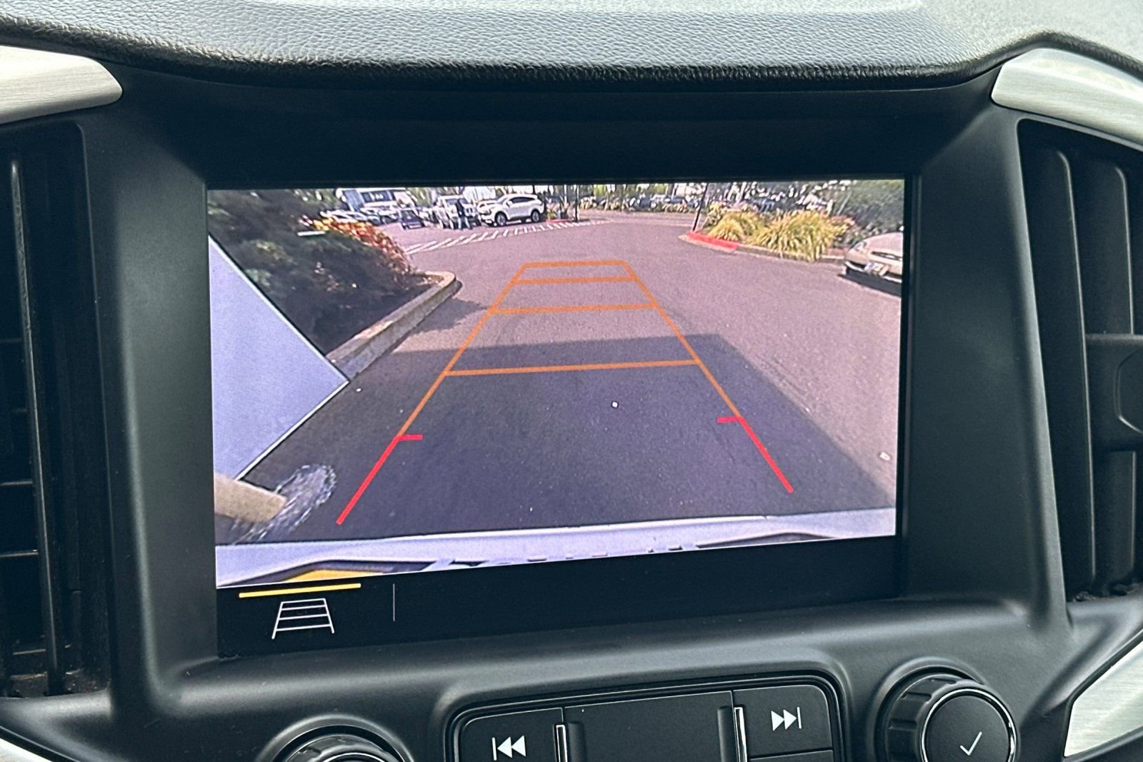 Used 2019 GMC Terrain SLT w/ Preferred Package FWD image 19
