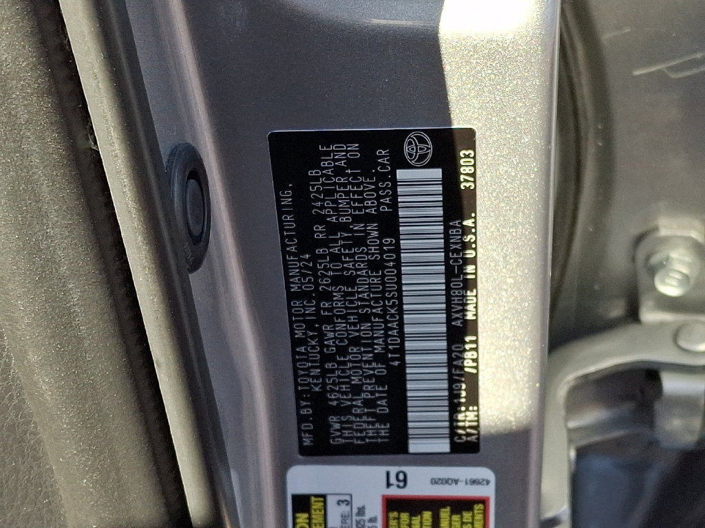 Certified 2025 Toyota Camry LE FWD image 30