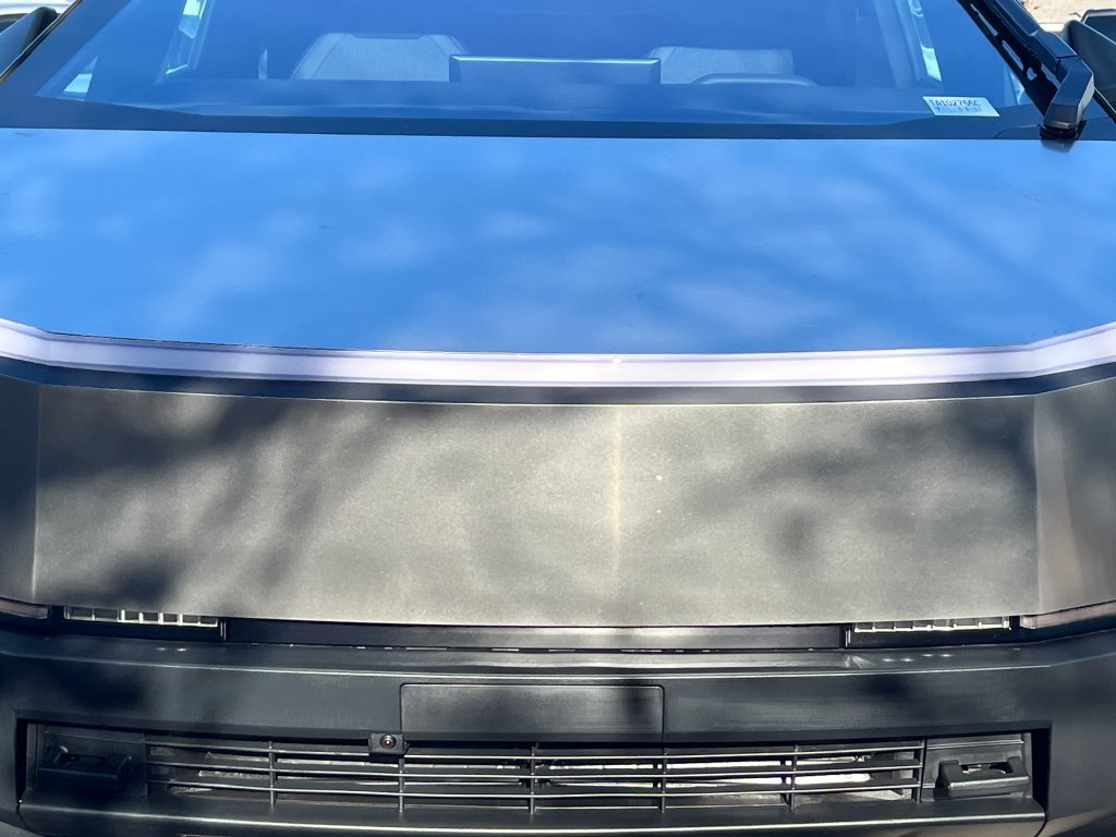Used 2026 Tesla Cybertruck AWD Crew Cab image 37