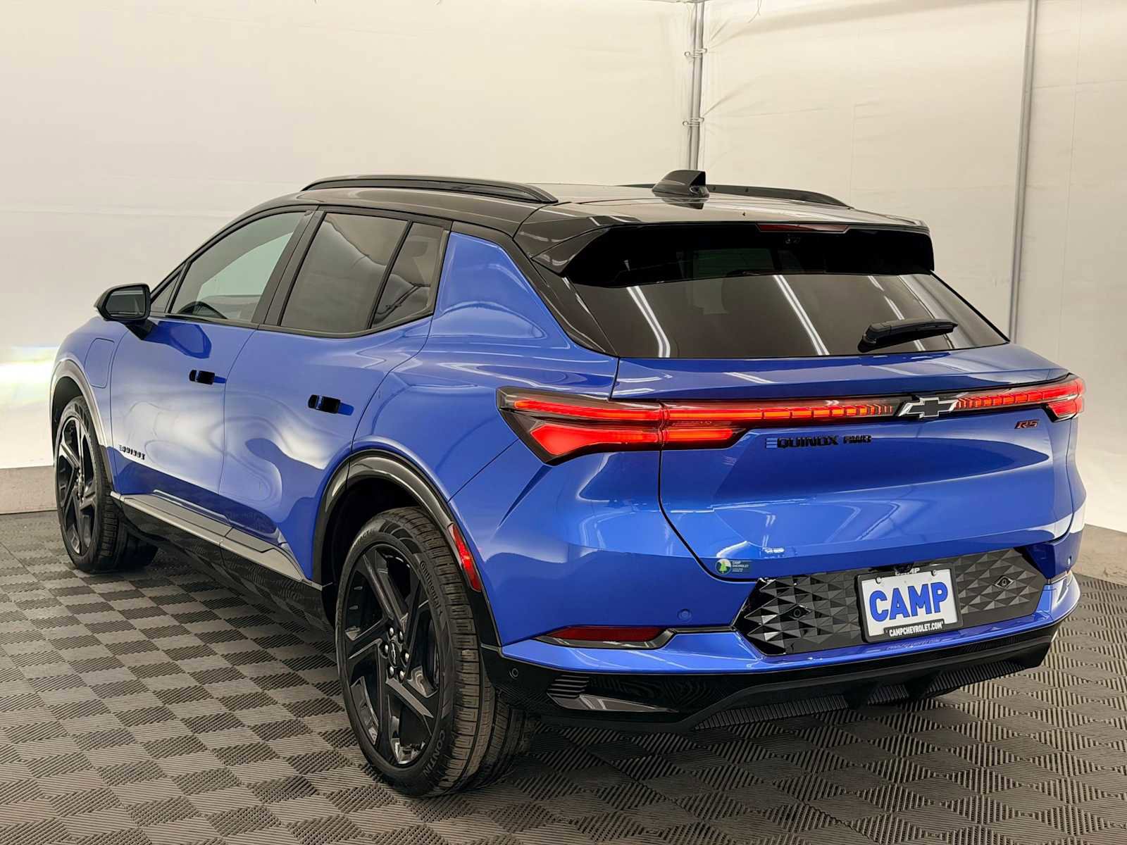 New 2026 Chevrolet Equinox EV RS image 4