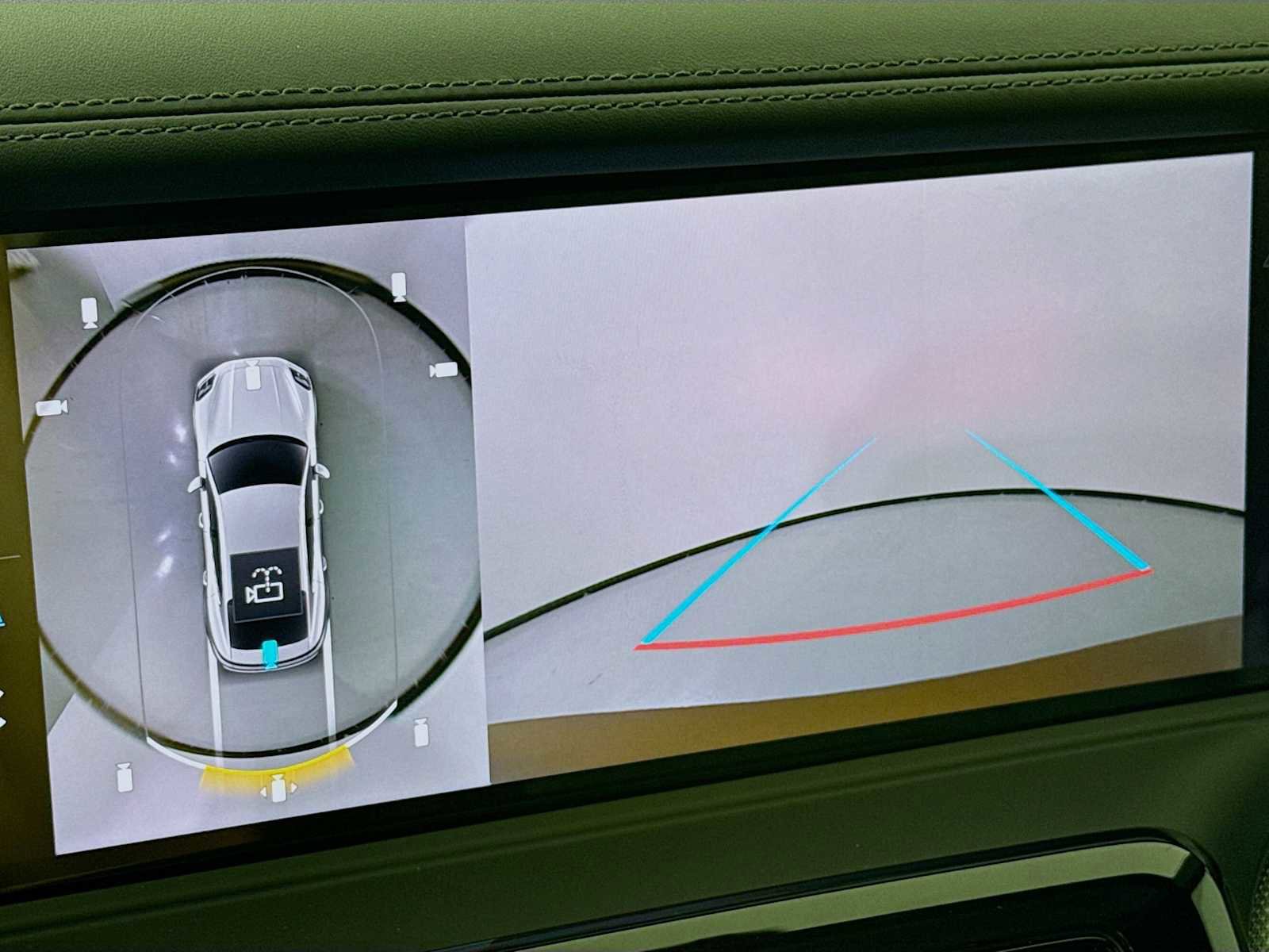 New 2026 Porsche Panamera 4 image 20