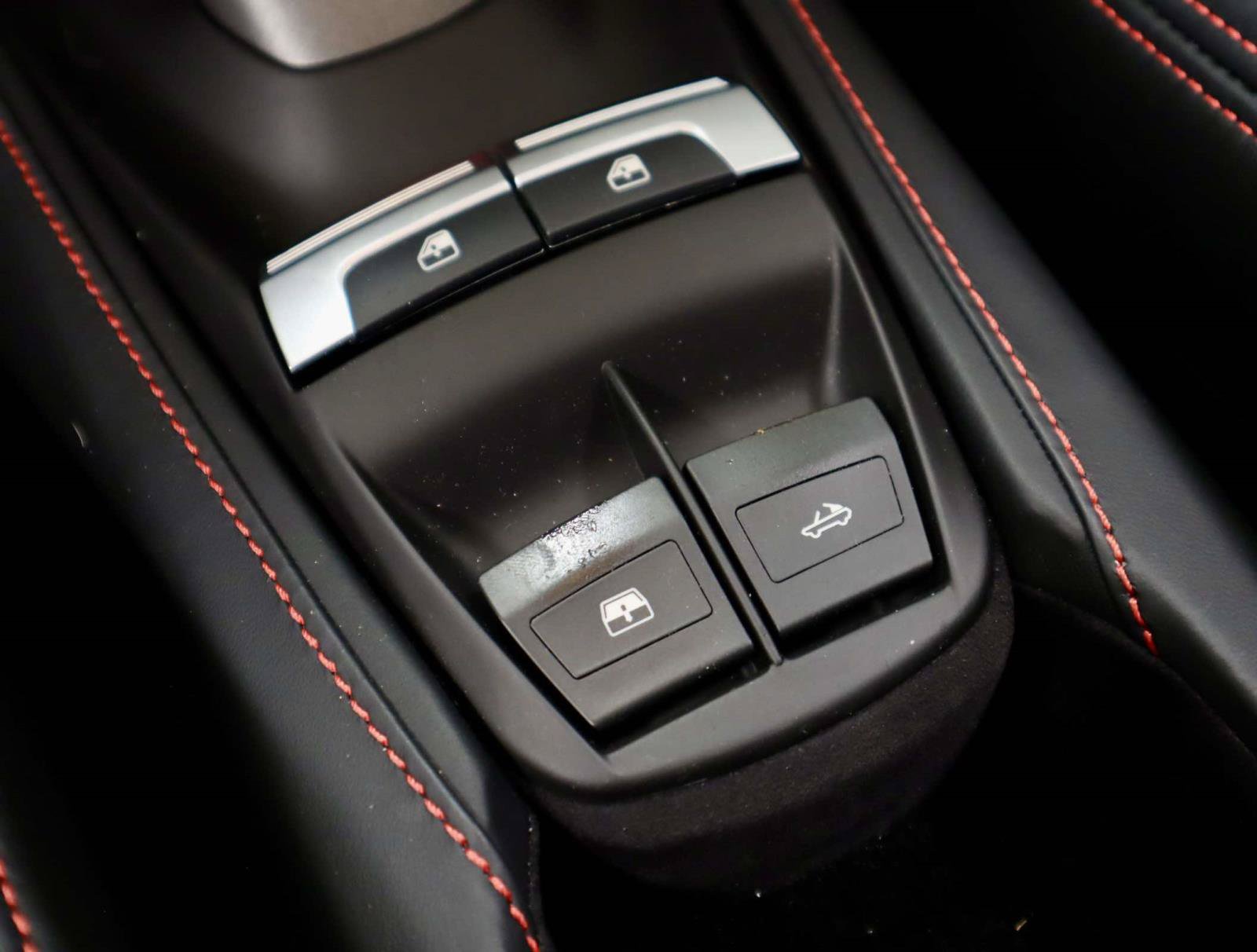 Used 2019 Ferrari 488 Spider RWD image 30