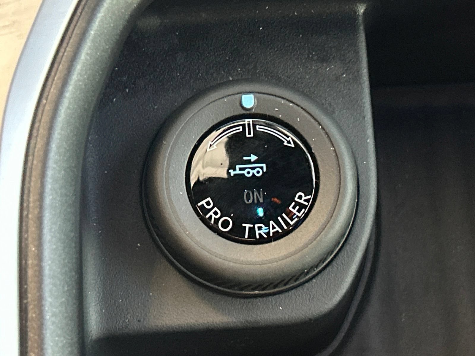 New 2026 Ford Expedition Platinum w/ Stealth Performance Package AWD/4WD image 28