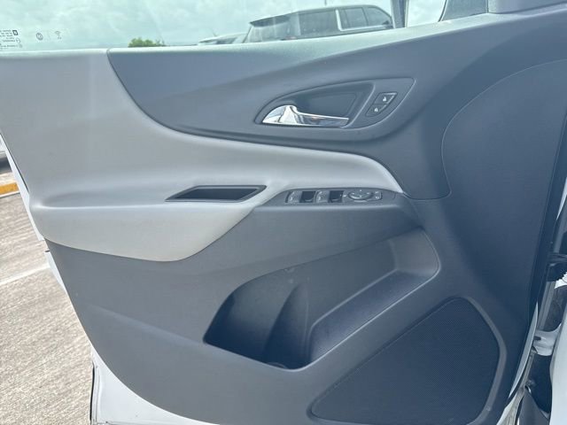 Used 2019 Chevrolet Equinox LS image 8