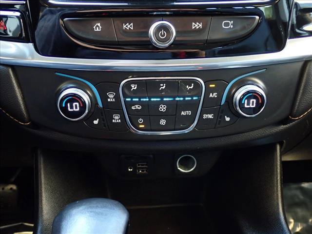 Used 2021 Chevrolet Traverse LT w/ LT Premium Package AWD/4WD image 18