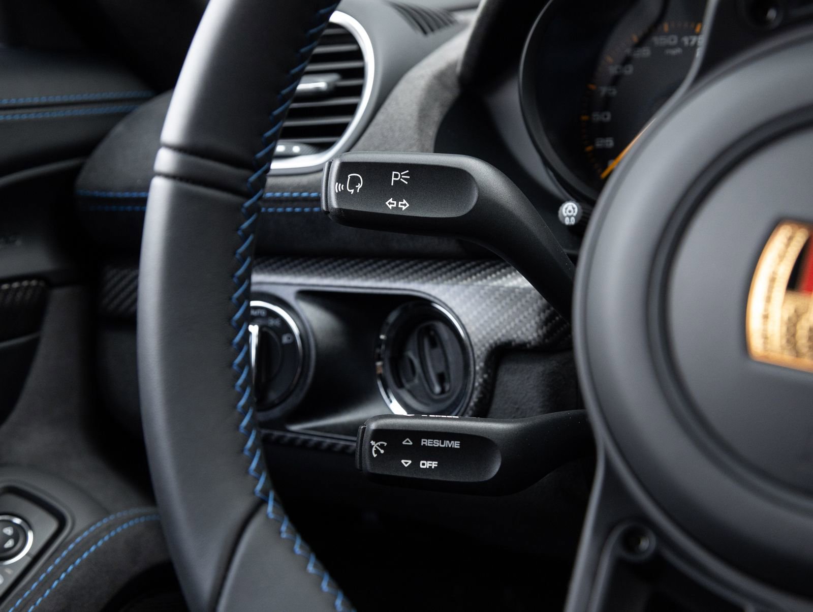Certified 2025 Porsche 718 Boxster Spyder RS RWD image 15