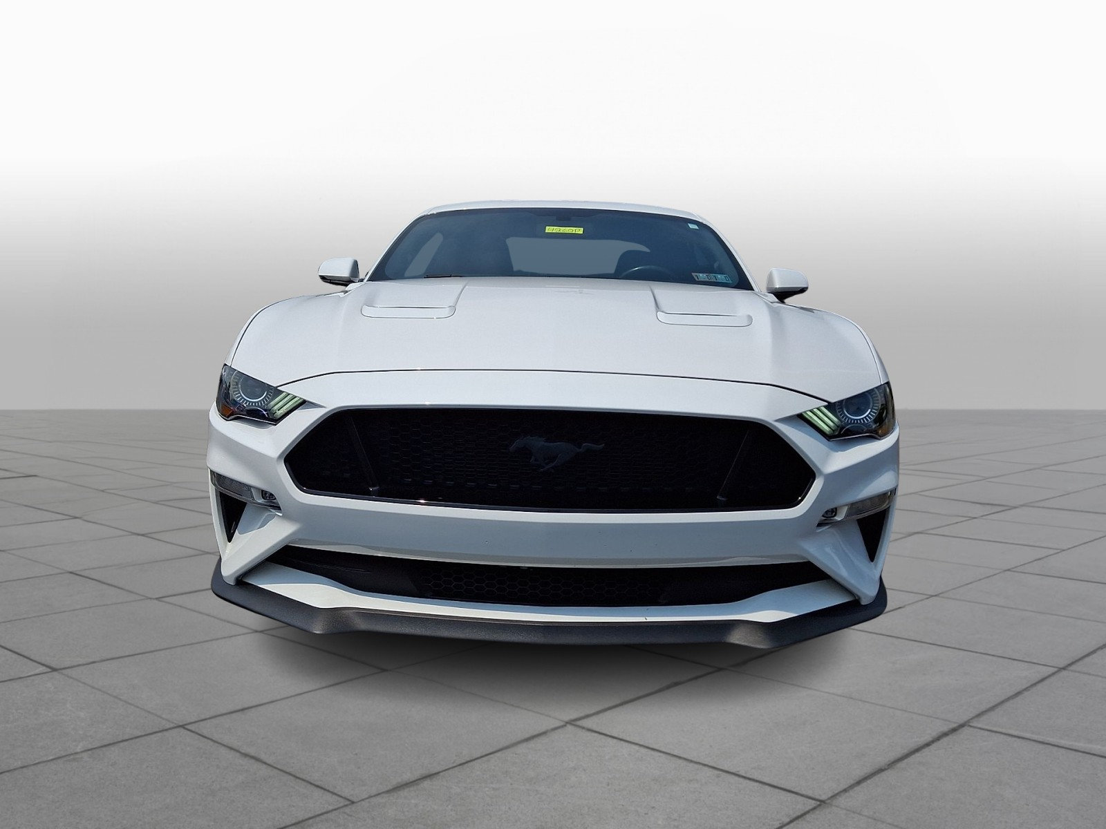 Used 2020 Ford Mustang GT Premium w/ GT Performance Package RWD image 2