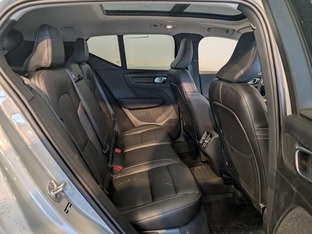 Used 2026 Volvo XC40 B5 Plus w/ Protection Package Premier image 24