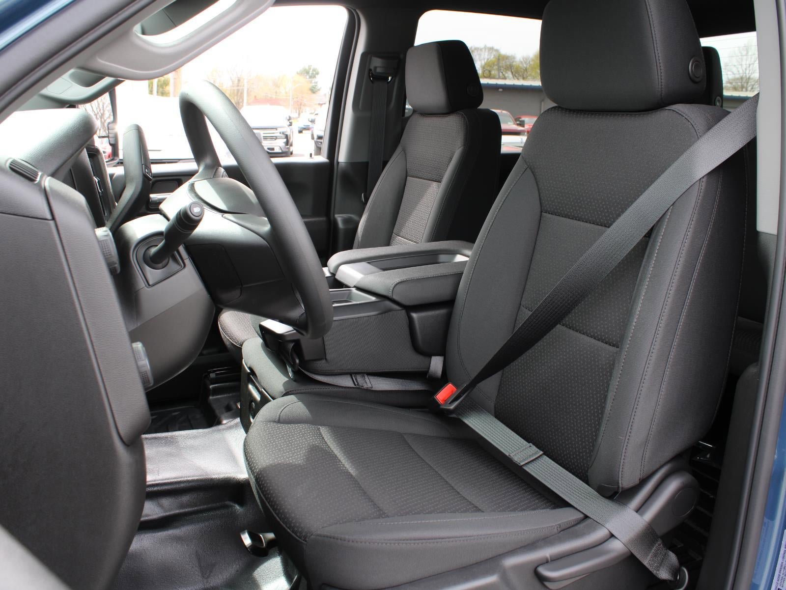 New 2026 Chevrolet Silverado 3500 W/T AWD/4WD image 14