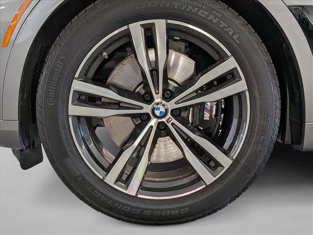 New 2025 BMW X7 M60i w/ Climate Comfort Package image 10