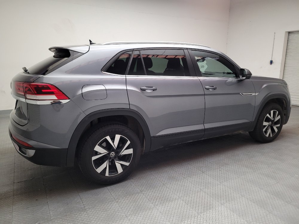 Used 2023 Volkswagen Atlas Cross Sport SE FWD image 10