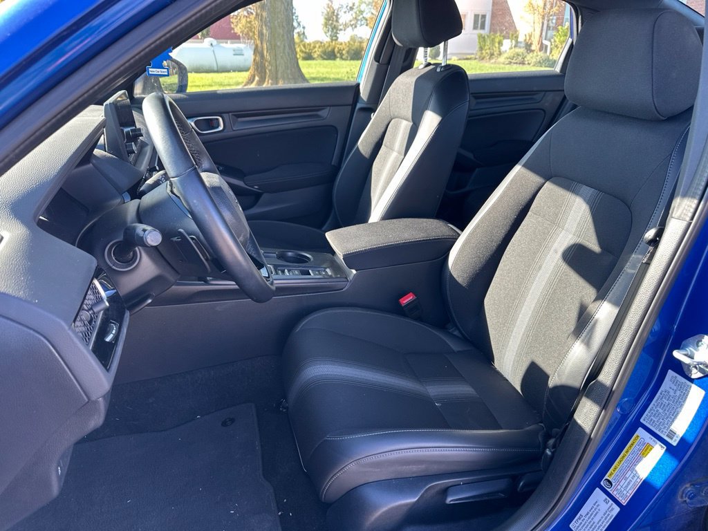 Used 2023 Honda Civic Sport image 13
