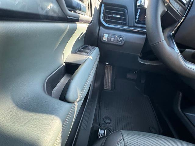 New 2026 GMC Terrain AT4 w/ Technology Package II image 44