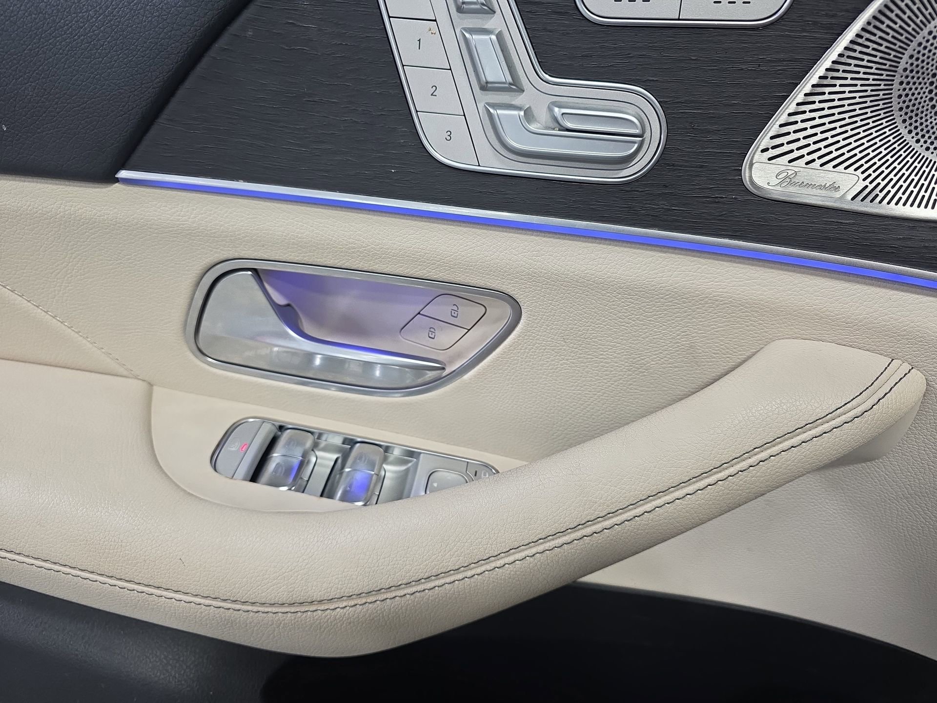 Used 2021 Mercedes-Benz GLE 350 4MATIC image 27