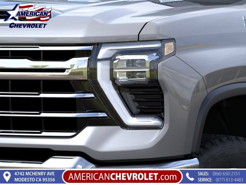 New 2026 Chevrolet Silverado 2500 LTZ w/ LTZ Premium Package AWD/4WD image 9