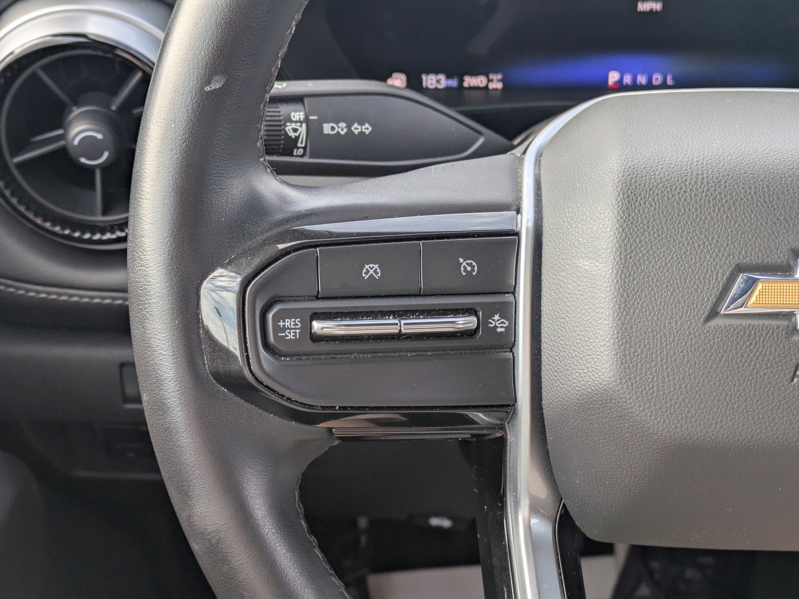 Certified 2024 Chevrolet Colorado LT w/ LT Convenience Package II AWD/4WD image 16