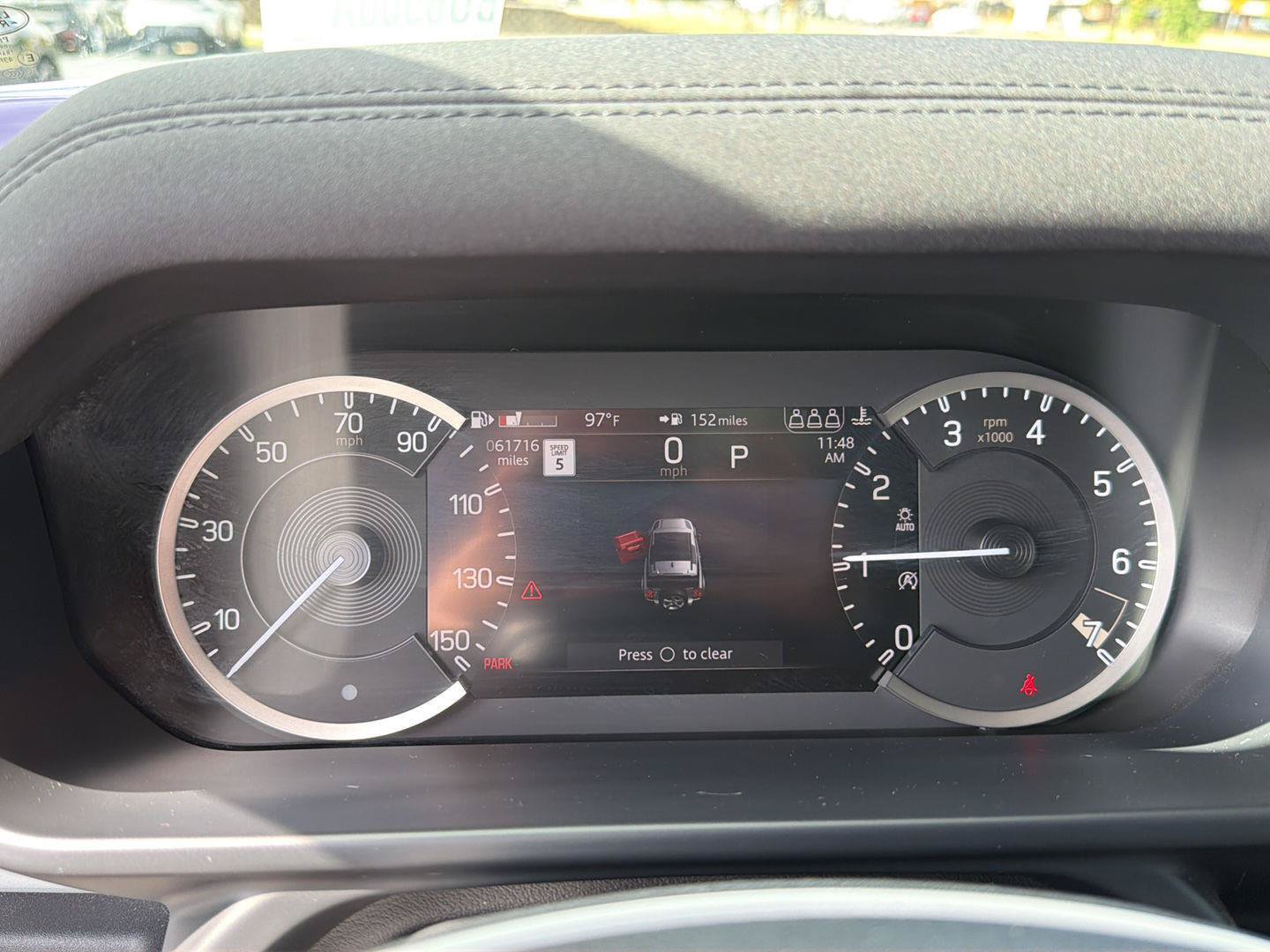 Used 2023 Land Rover Defender 90 SE AWD/4WD image 19