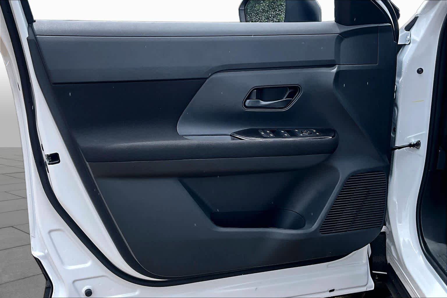 New 2026 Nissan Kicks S FWD image 16